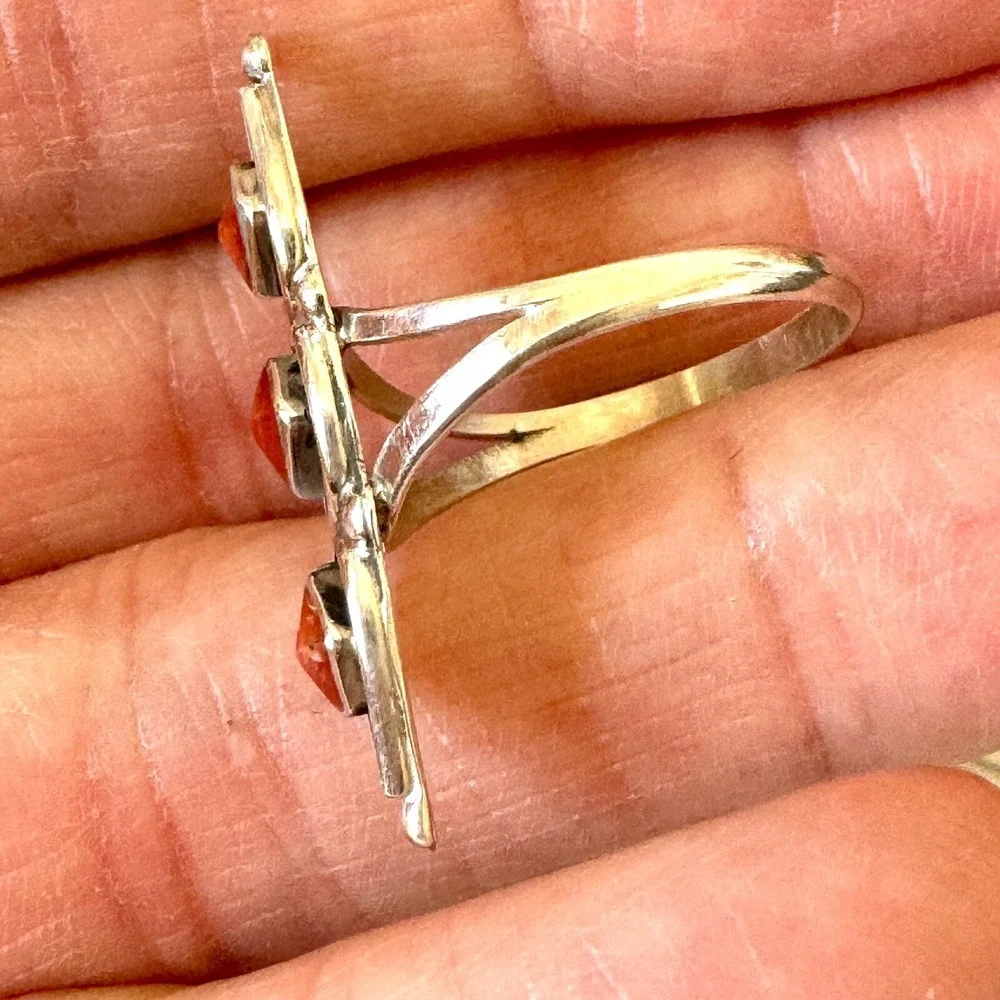 Native American Red Coral Ring Sz 7.5 Sterling FC‎ Fred Cachini Zuni Long